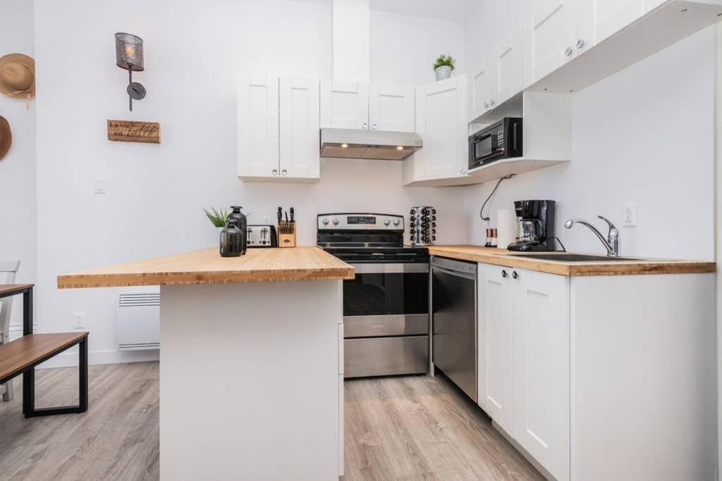 North House - Manoir Des Remparts- Renovated 3 Bedroom Oasis Québec Dış mekan fotoğraf